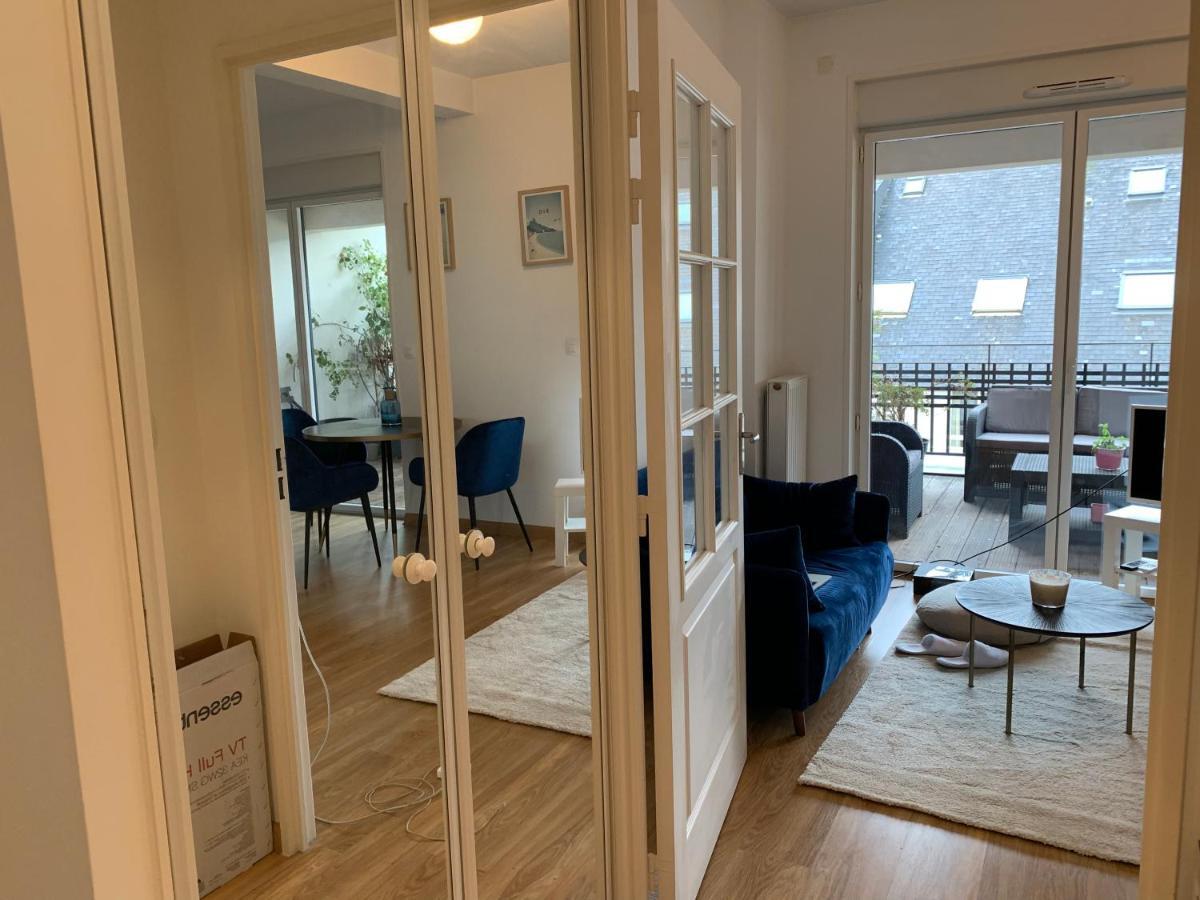 Appartement Centre Ville Avec Terrasse Et Parking Securise Rennes Luaran gambar